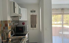Grand Studio Cabine Proche Plage Et Port